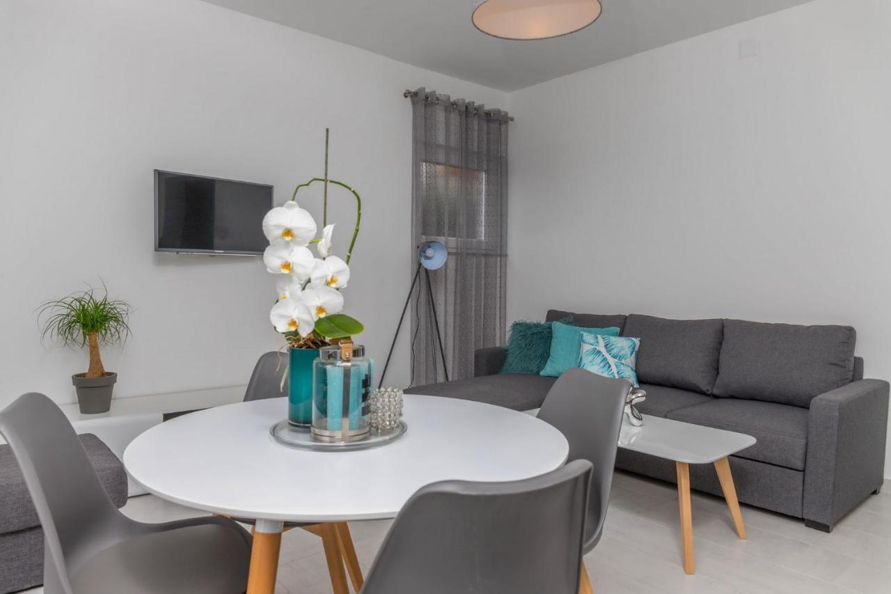 Apartments Zorica Dramalj Extérieur photo