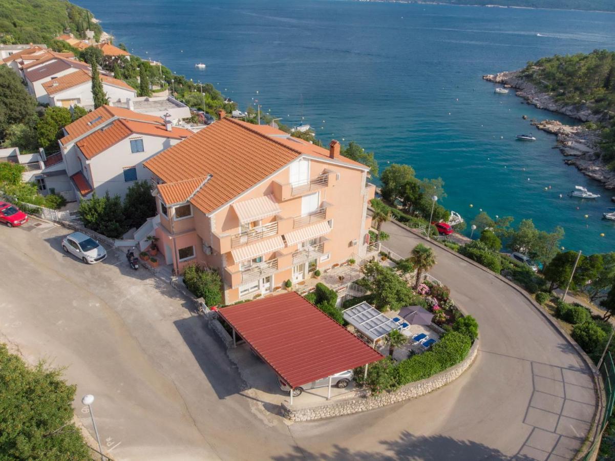 Apartments Zorica Dramalj Extérieur photo